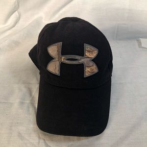 Under armour snapback hat black realtree xtra